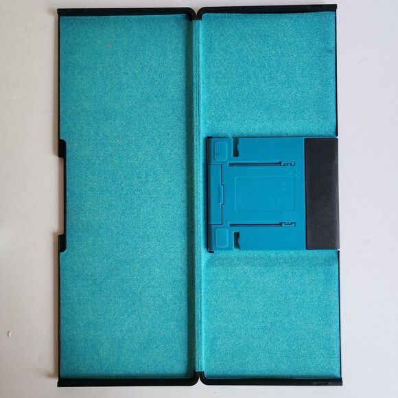 Logitech Tablet Keyboard for Bluetooth With Case Y-R0034 - Picture 6 of 9